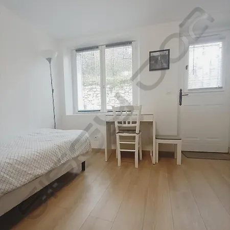 Apartman Meuble A Bougival